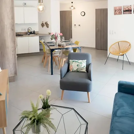 Le Cocon Tresum - Lac, Vieille Ville, Garage Appartement *